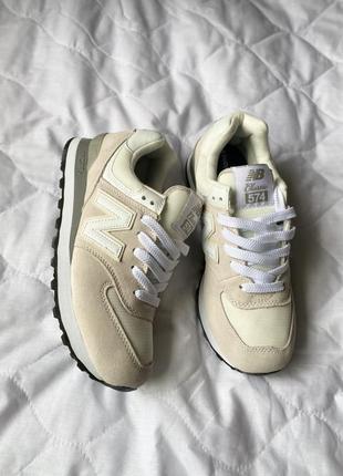 Женские светло бежевые замшевые кроссовки new balance 574🆕 нью баланс5 фото