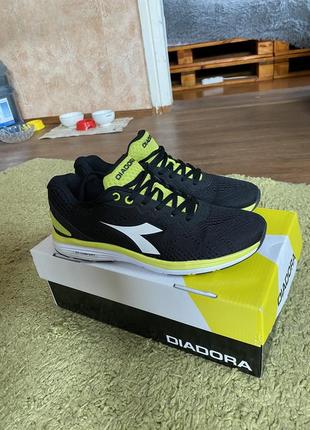 Мужские кроссовки diadora 40,5 размер 25,5 см3 фото