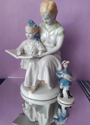 Фарфоровая статуэтка ссср