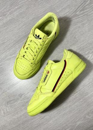 Adidas continental топ шкіряні кроси