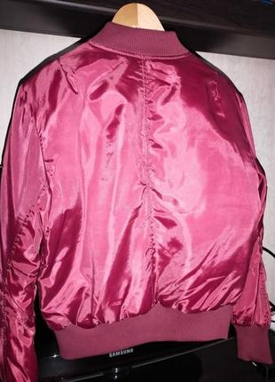 Женская бомбер куртка3 фото