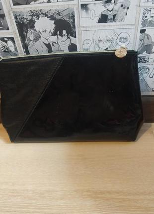 Косметичка yves saint laurent beatty