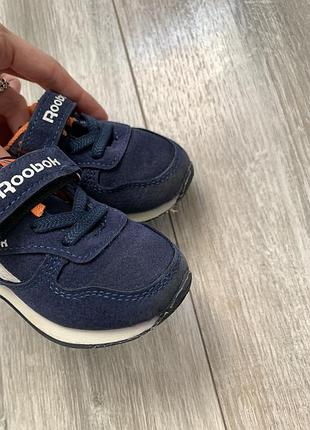 Кроссовки 22см 2