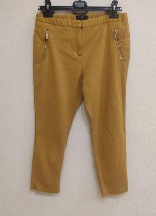 Штани укорочені