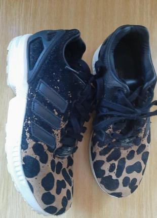 Оригинальные кожаные кроссовки  adidas