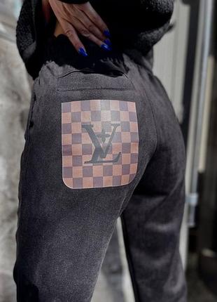 Крутые женские штаны из микровельвета с принтом, цвет: черный, беж, размер: 42-44, 46-48