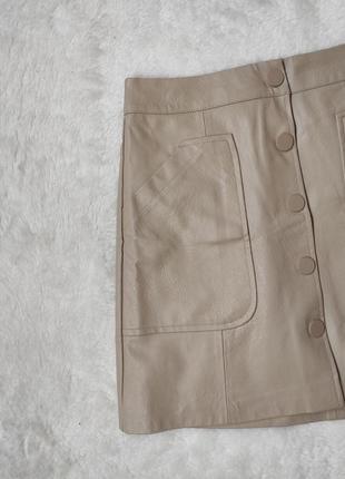 Белая бежевая кожаная мини юбка с пуговицами спереди кожзам юбка карманами спереди эко stradivarius4 фото