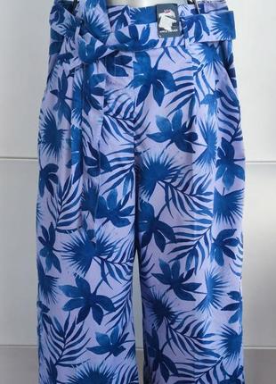 Короткі літні штани, кюлоти  marks & spencer з тропічним принтом1 фото