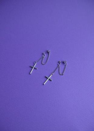 Серьги кресты на длинной цепочке5 фото
