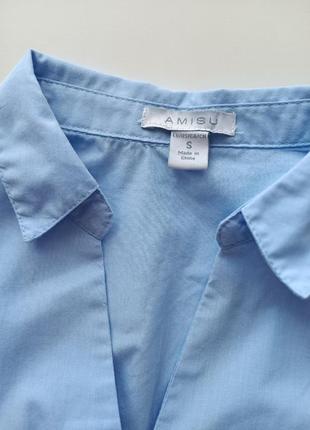 Красивая голубая блуза с открытыми плечами3 фото