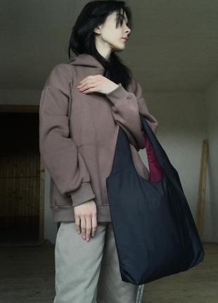Двухсторонняя сумка шоппер из плащёвки и водостойкой ткани с карманом5 фото