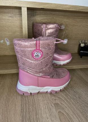 Зимові черевики для дівчинки1 фото