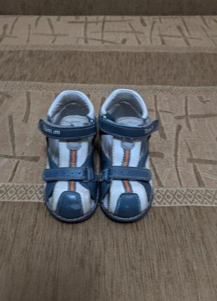 Ортопедичні босоніжки