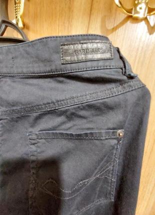 Легкие черные джинсовые брюки 50-52 размера5 фото