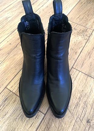 Кожаные козаки из мягкой кожи