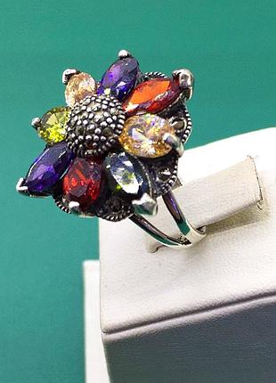 Большое кольцо в виде цветка, капельное серебро