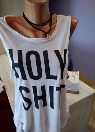 Стильная маечка с красивой спинкой без дефектов