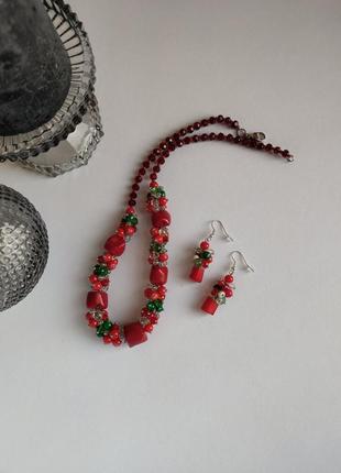 Комплект корал розкішні намисто та сережки в українському традиційному стилі коралі до вишиванки кульчики червоне кольє чокер буси
