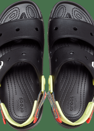 Crocs  all terrain graphic strap sandal босоножки черные крокс.2 фото