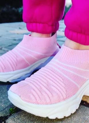 Кроссовки на девочку