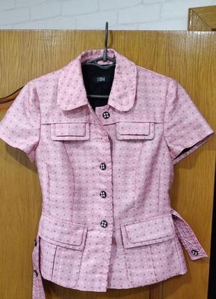 Стильный пиджак итальялия р.s