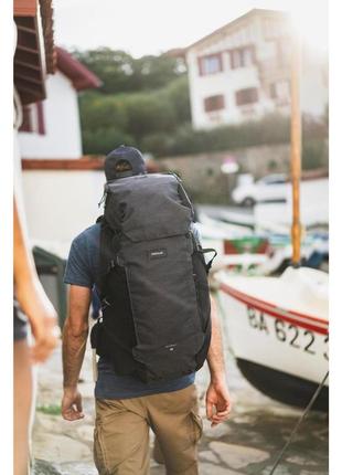 Туристичний рюкзак для трекінгу forclaz travel (50л + 6л) 65 x 32 x 30см  з дощовиком чорний5 фото