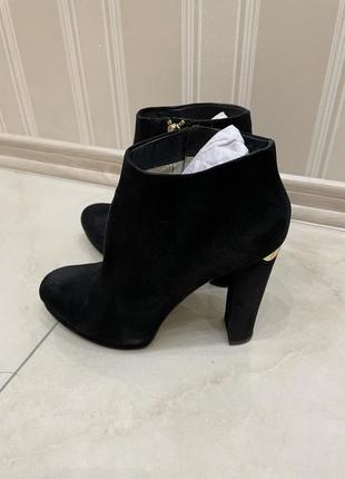 Ботильоны замшевые черные, ботинки michael kors. размер 38,5-39. оригинал