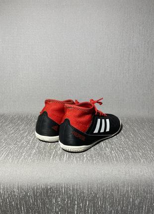 Дитячі футзалки adidas predator9 фото