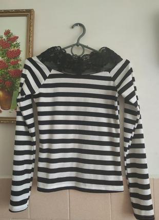 Кофточка смугаста з гіпюром р 40-44