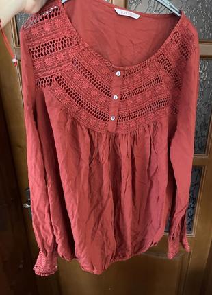 Блуза с прошвой макраме кирпичная вышиванка