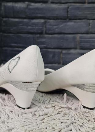 Женские туфли фирмы ashiguli 37 р. a-3565 white