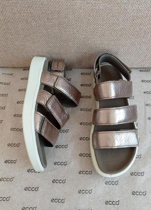 Сандалии босоножки ecco flowt 273633/ разм. 35, 36, 37, 38 оригінал