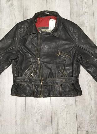 Шкіряна косуха kardashian x boohoo