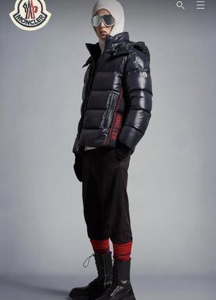 Moncler короткий пуховик lunetiere