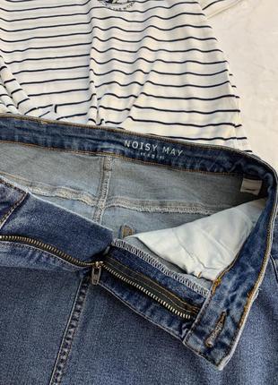 Стрейчевая юбка джинсовая с обрезным низом noisy may4 фото