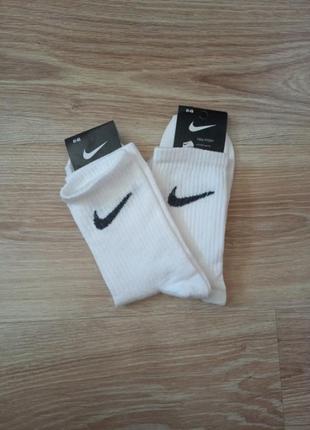 Білі шкарпетки nike2 фото