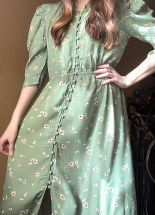 Платье миди макси зелёное в цветы3 фото