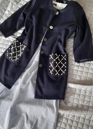 Пальто, кардиган с бусинами