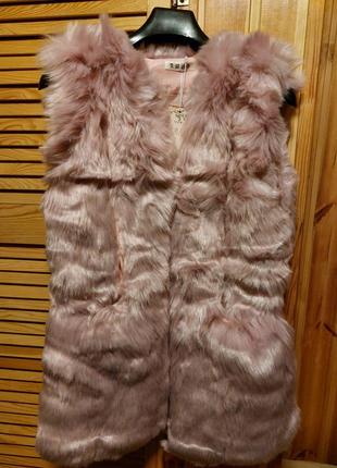 Нова хутряна жилетка