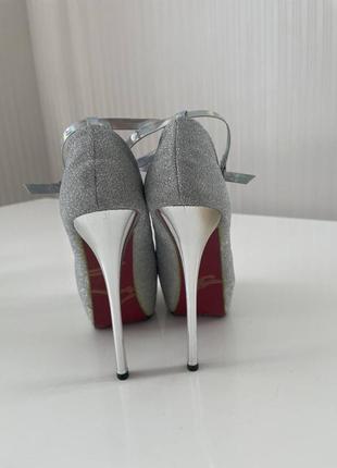 Туфли серебряные с блестками2 фото