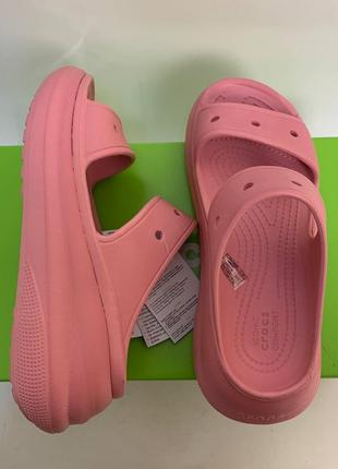 Женские сандалии crocs classic crush sandal розовые3 фото