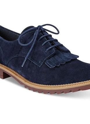 Оксфорди clarks