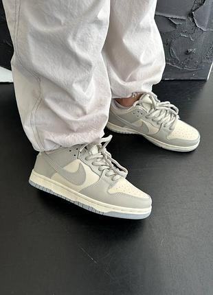 Женские кожаные серые с бежевым кроссовки nike sb dunk low 🆕 найк сб данк