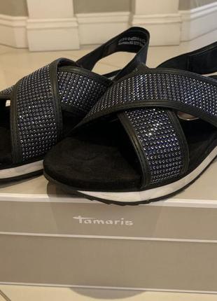 Легкие, удобные босоножки tomaris
