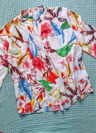 Жіноча блуза тропік квітковий принт блузка