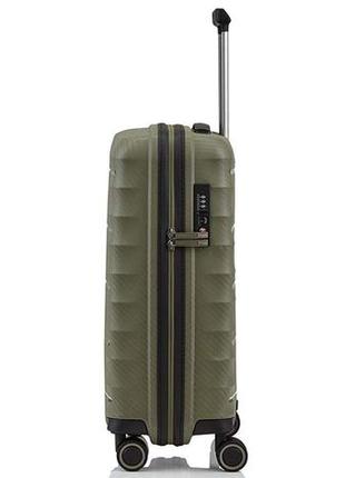 Малый пластиковый чемодан titan highlight ti842406-86 38 л, хаки2 фото