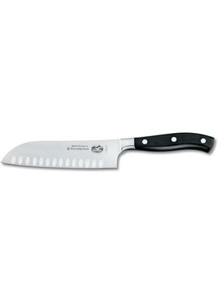 Кухонный профессиональный нож victorinox santoku