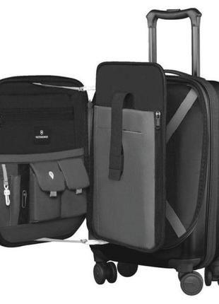 Пластиковый чемодан малый victorinox travel spectra 29 л черный6 фото