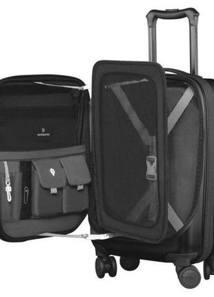 Пластиковый чемодан малый victorinox travel spectra 29 л черный4 фото