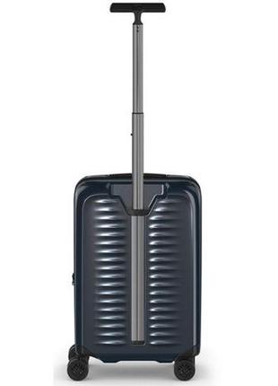 Пластиковый чемодан victorinox travel airox 34 л, синий2 фото